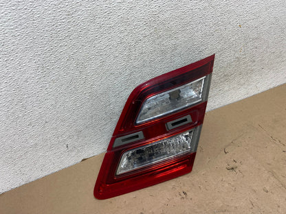 2013 to 2018 Ford Taurus Right Passenger Rh Side Tail Light Inner AG5632 LK2