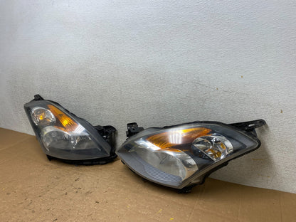 Sedan 2007 2008 2009 Nissan Altima Left+Right Set Headlights V5972 DW1