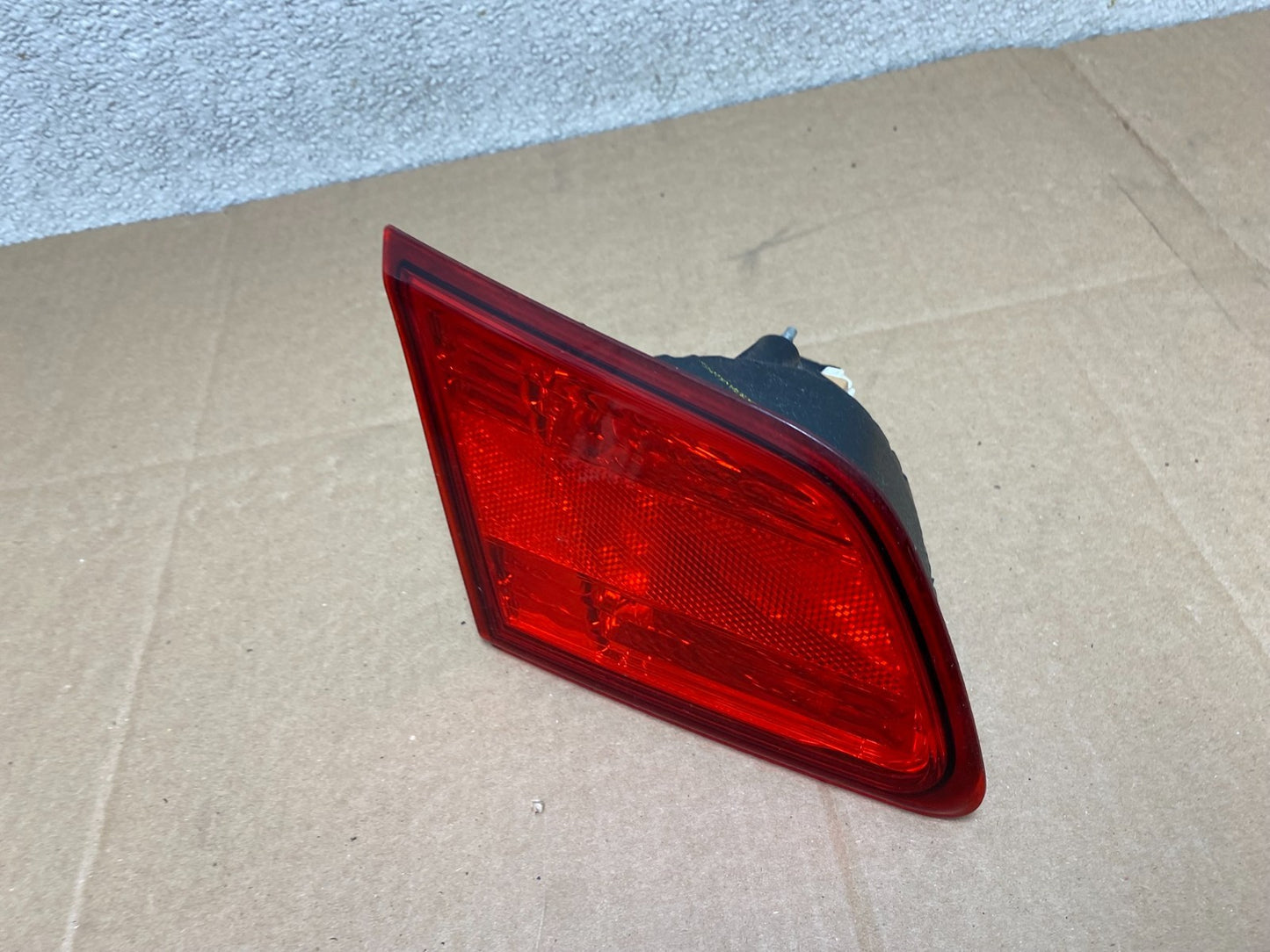 2010-2014 Subaru Legacy Left Driver LH Side Tail Light Inner T5614 DW2