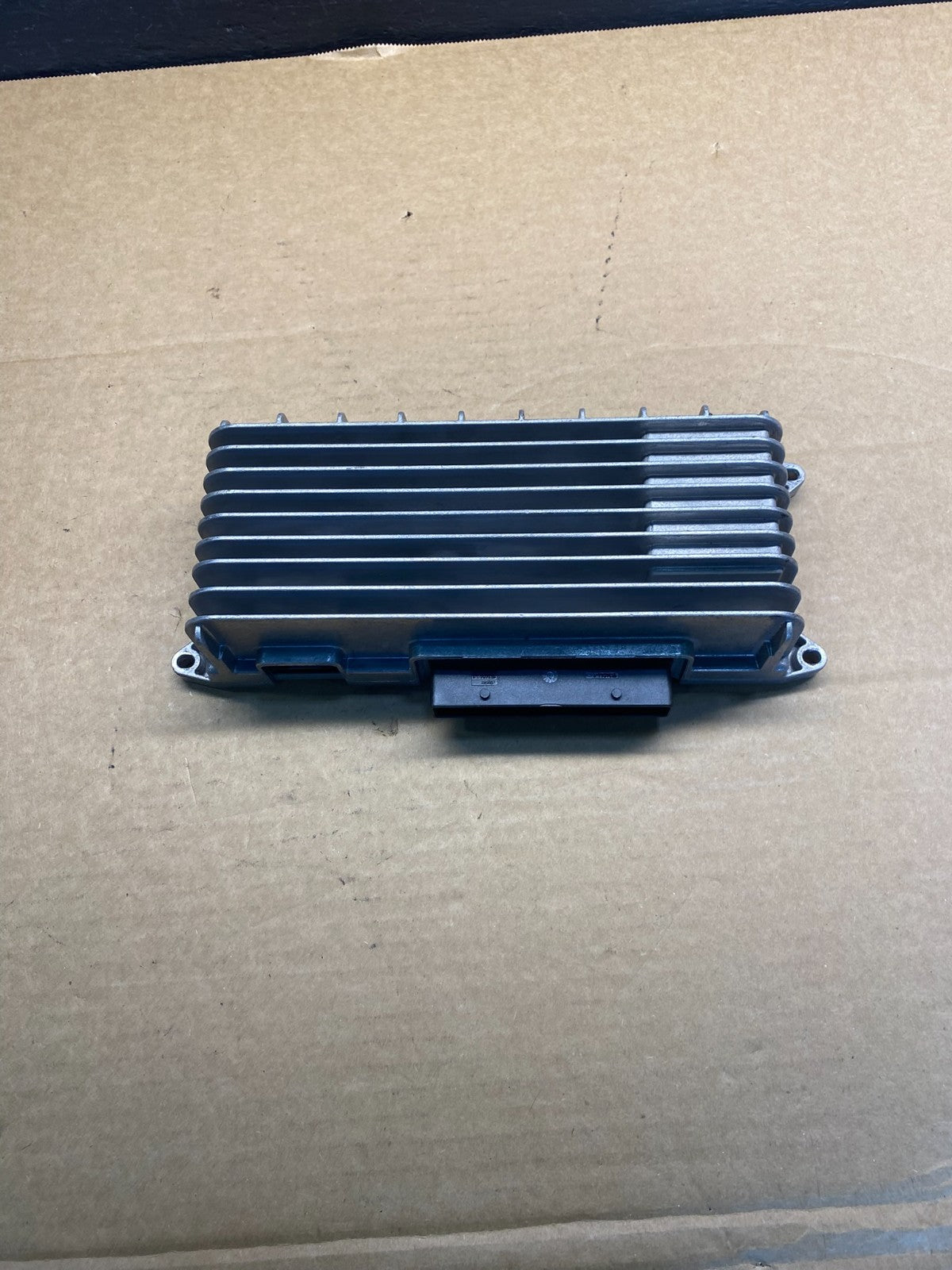 2007 to 2011 Audi A6 S6 C6 Radio Stereo Amplifier Amp ac7948 DG0