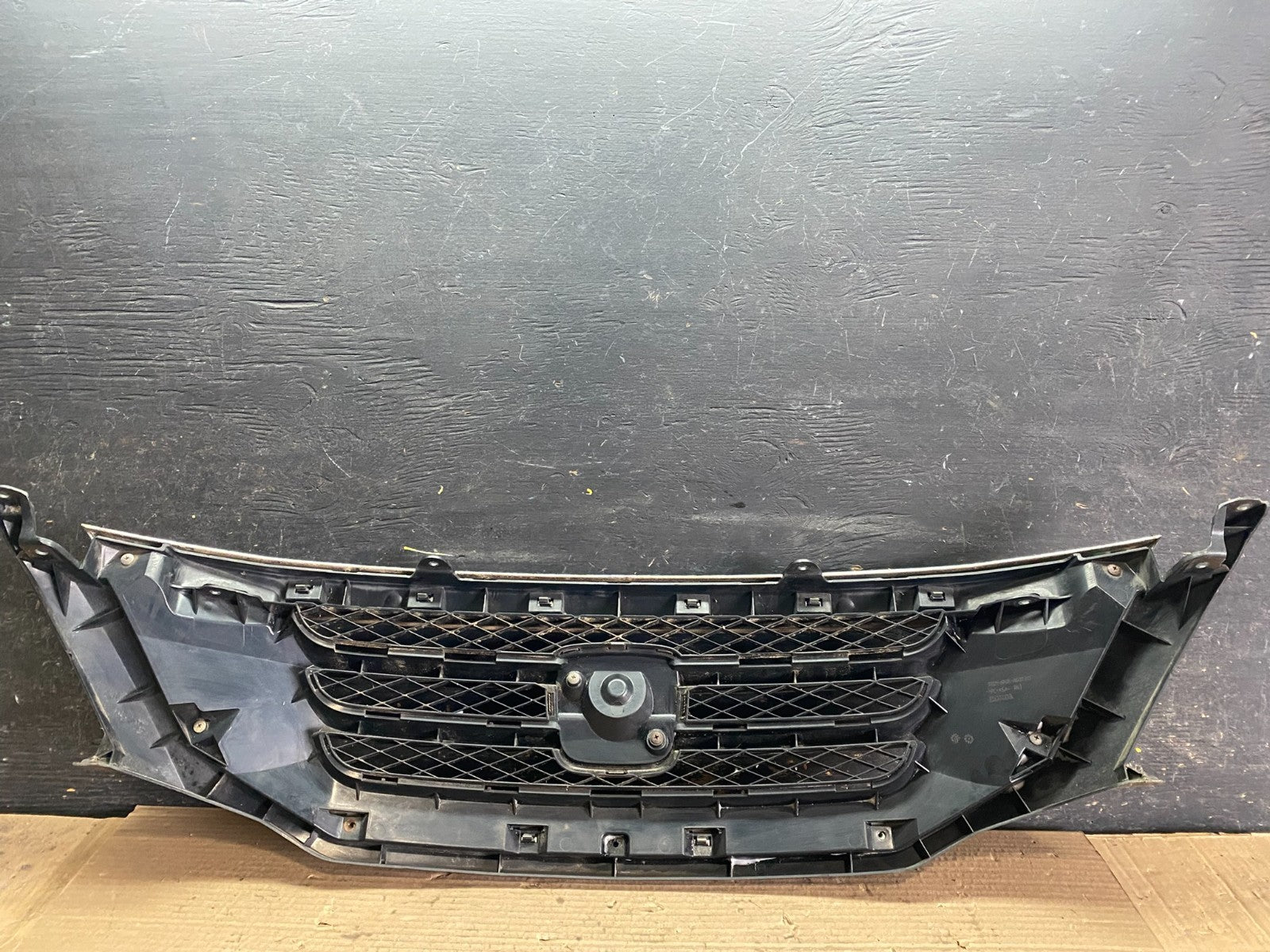 2008 2009 2010 Honda Odyssey Front Upper Grill Grille V2472 DG5
