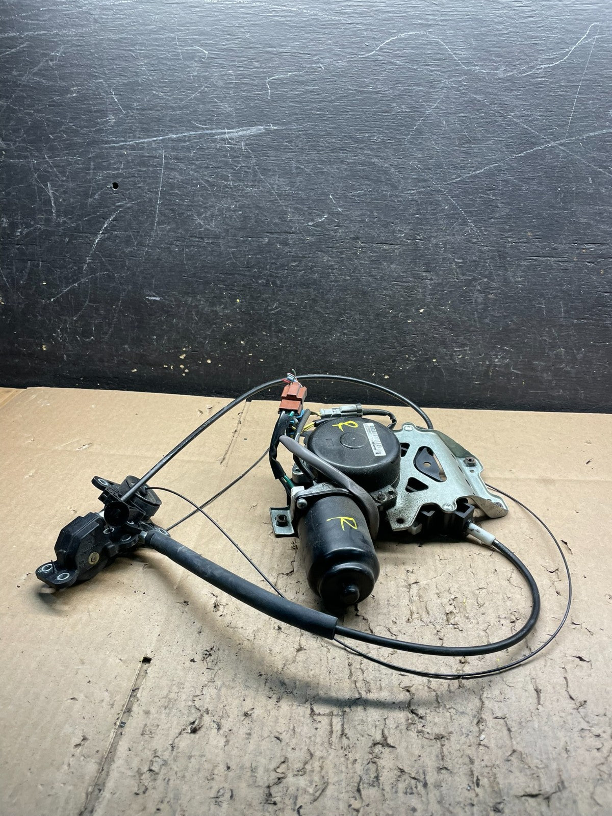2005 - 2010 Honda Odyssey Rear Right Sliding Door Lock Actuator Motor w1221 DG2