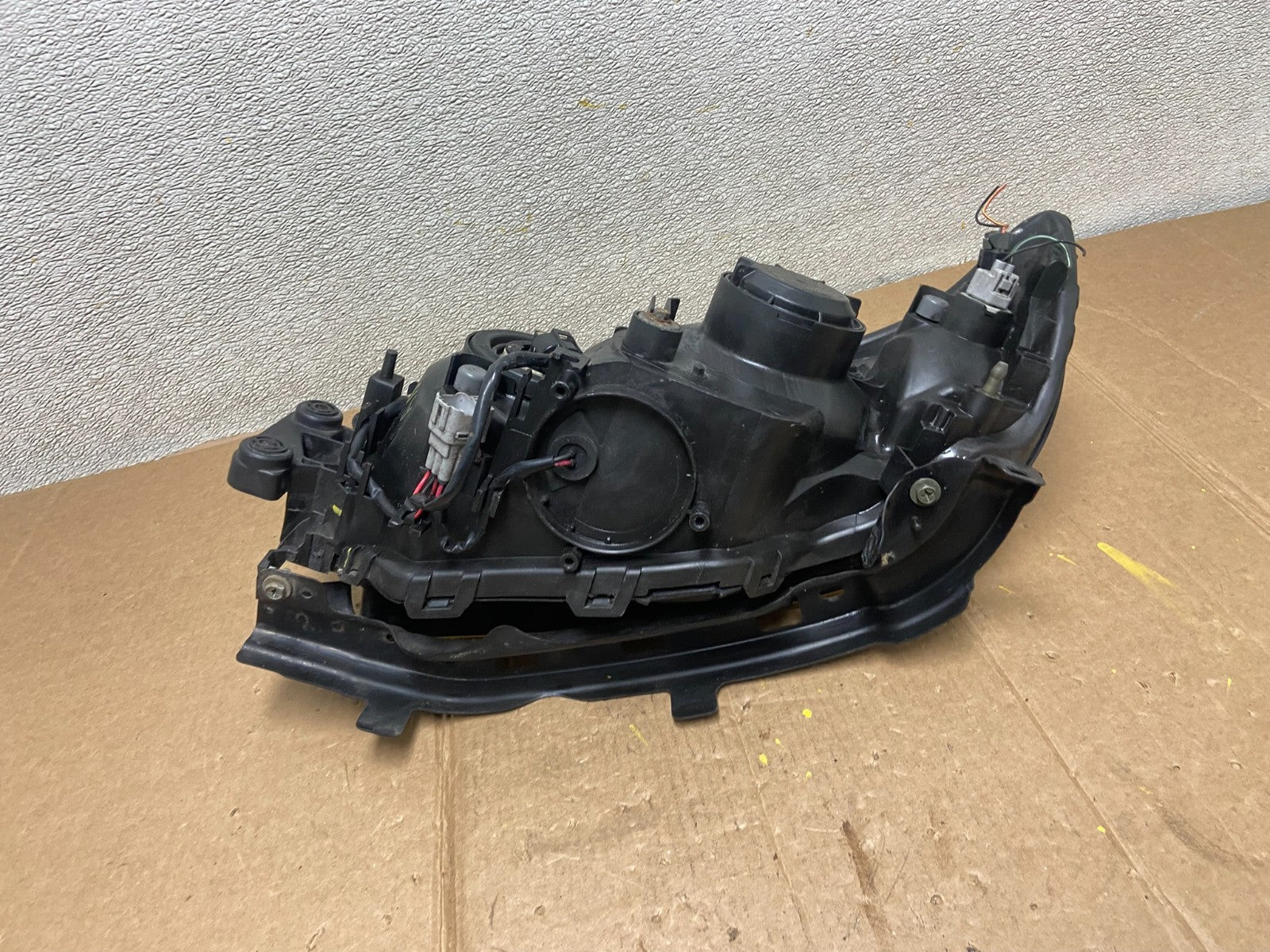2006-2008 Subaru Forester Right Passenger Rh Headlight Halogen AA1325 DW6