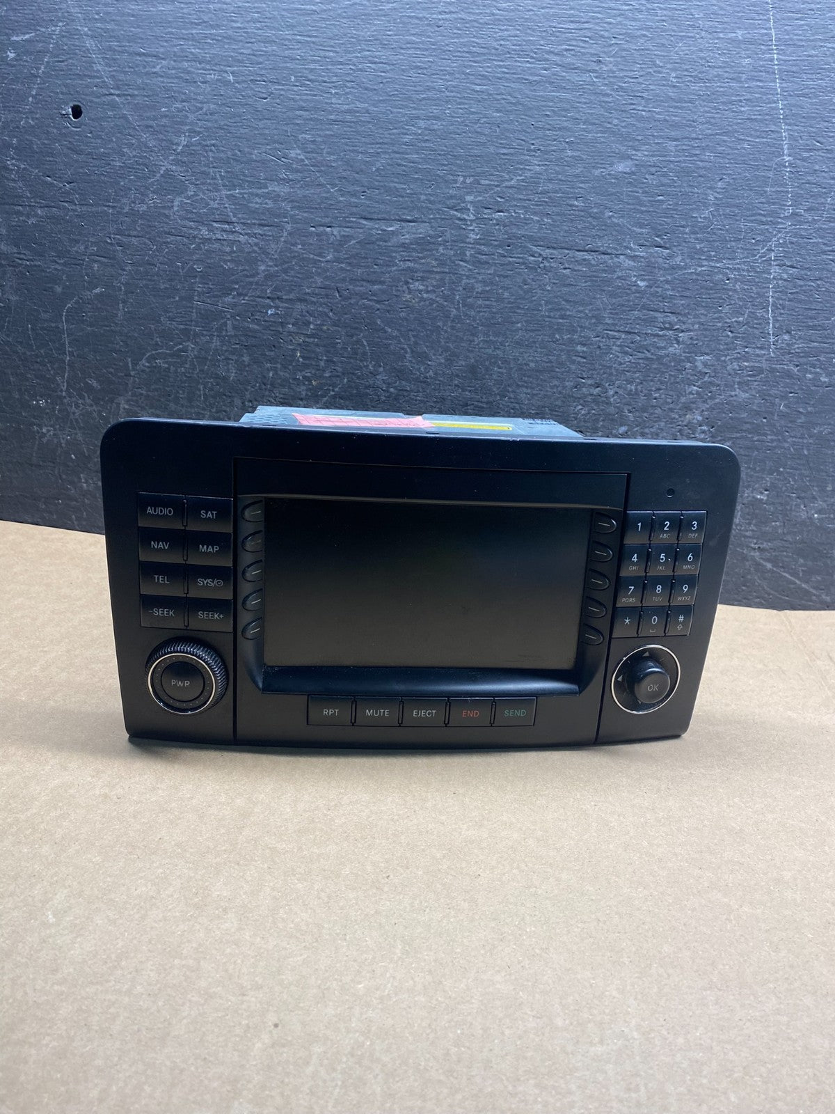 2006 2007 2008 Mercedes ML350 GL450 Radio Navigation Screen Display AE7873 DG0