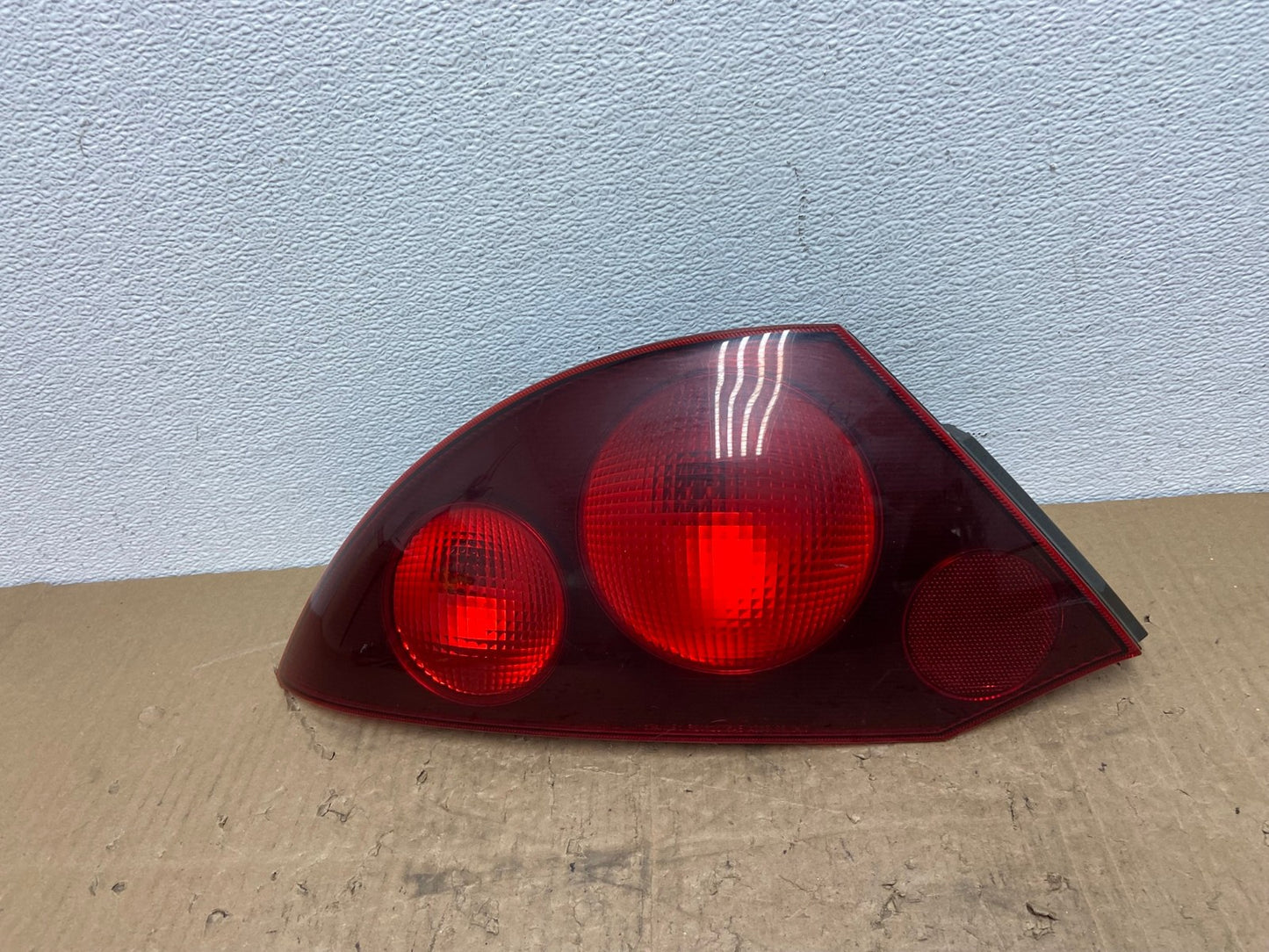 2000 2001 2002 Mitsubishi Eclipse Left Driver LH Side Tail Light AC0288 LK0