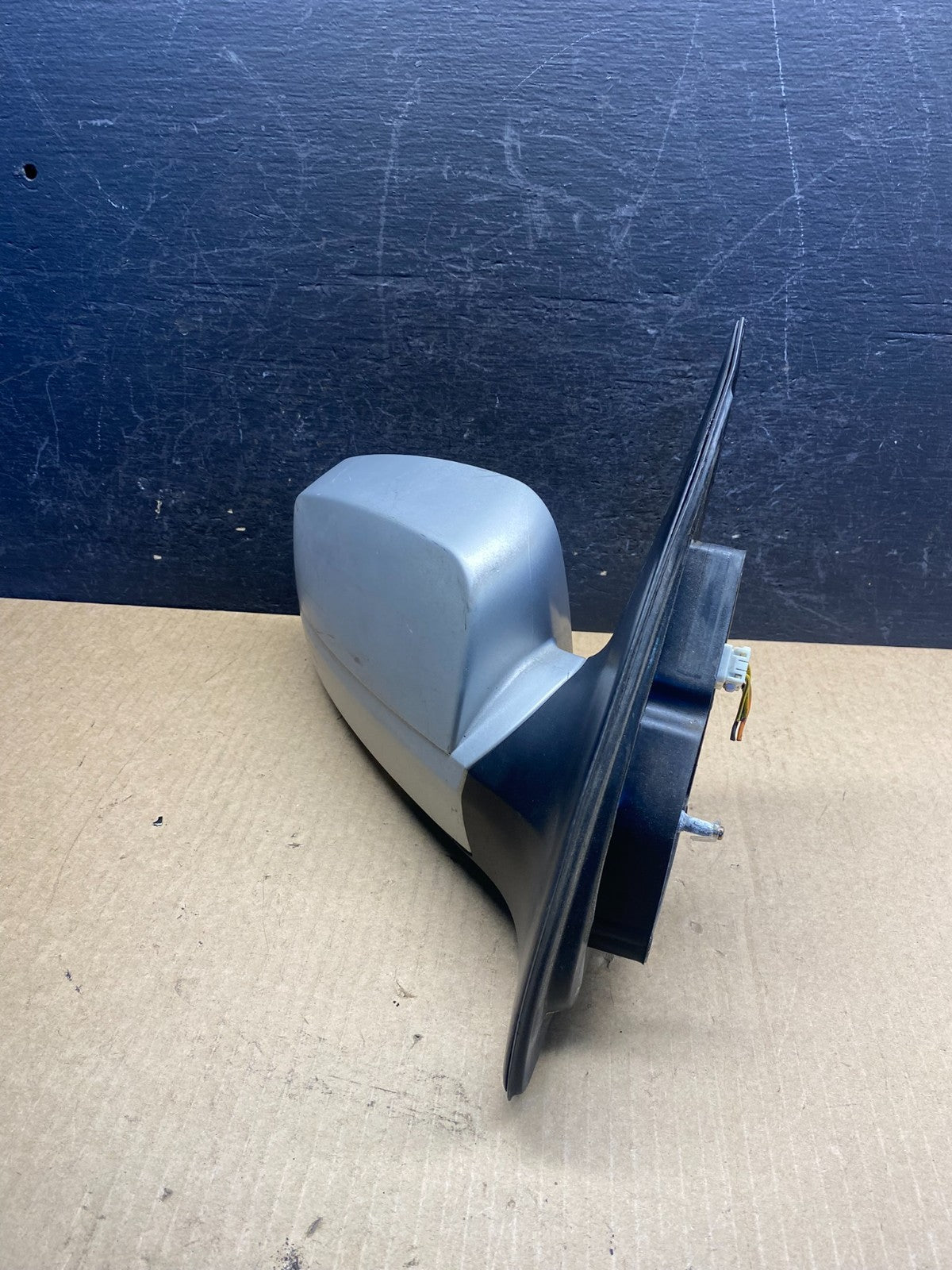 2003 to 2009 Kia Sorento Right Passenger View Door Mirror AG6178 DG2
