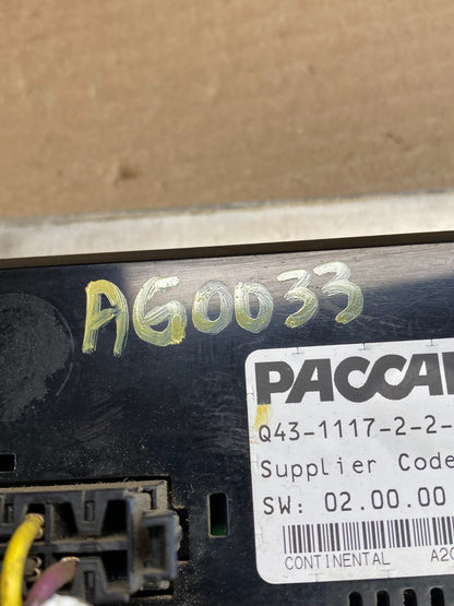 Paccar Instrument Cluster Speedometer S64-1294-1100 Kenworth T270 AG0033 PS5