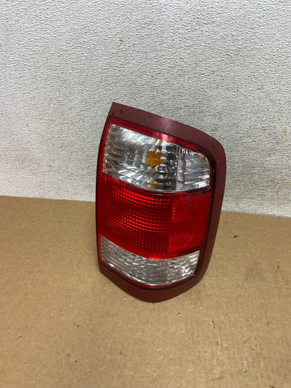 1999 to 2004 Nissan Pathfinder Right Passenger Rh Side Tail light AI2645 LK0