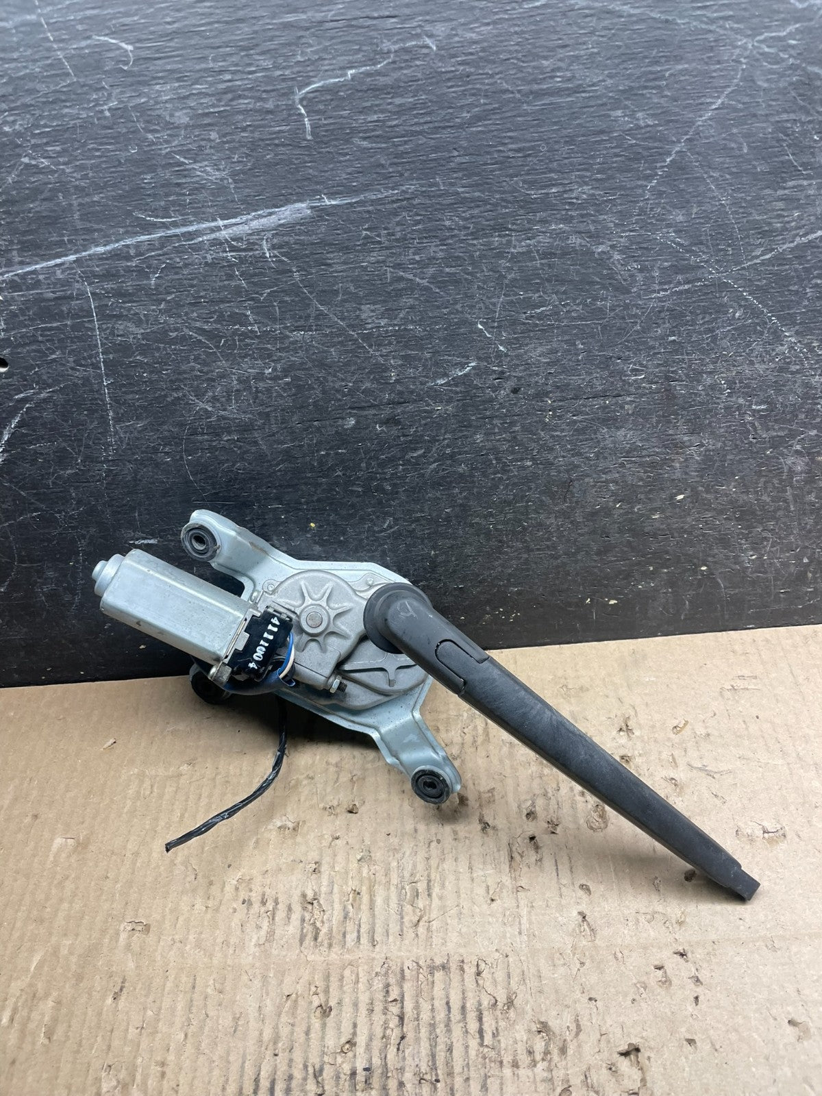 2011 - 2013 Kia Sorento Rear Glass Windshield Wiper Motor u9168 DG0