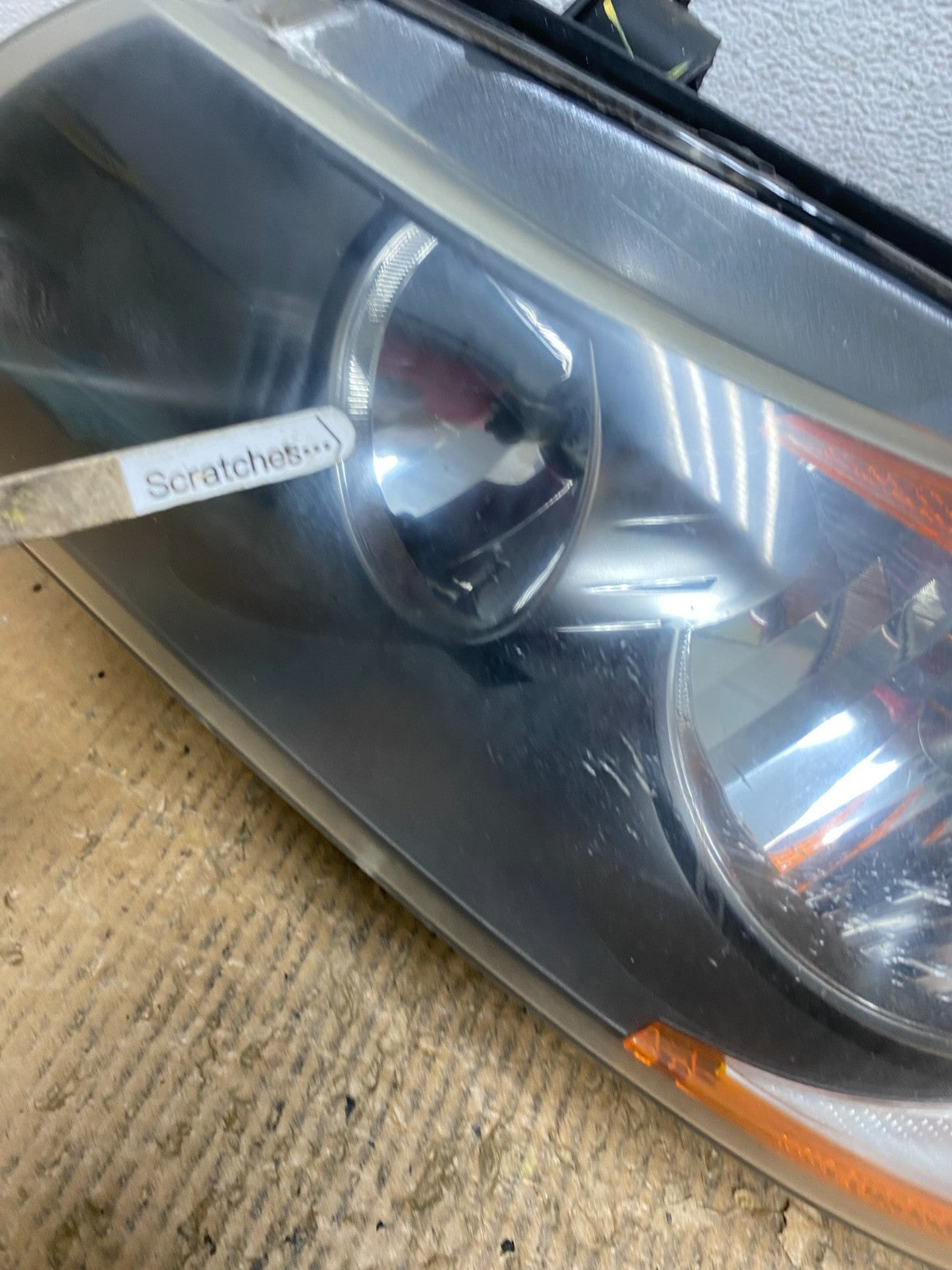 Halogen 2006 to 2008 BMW 3 Series Headlight Left Driver LH AE2794 DW3