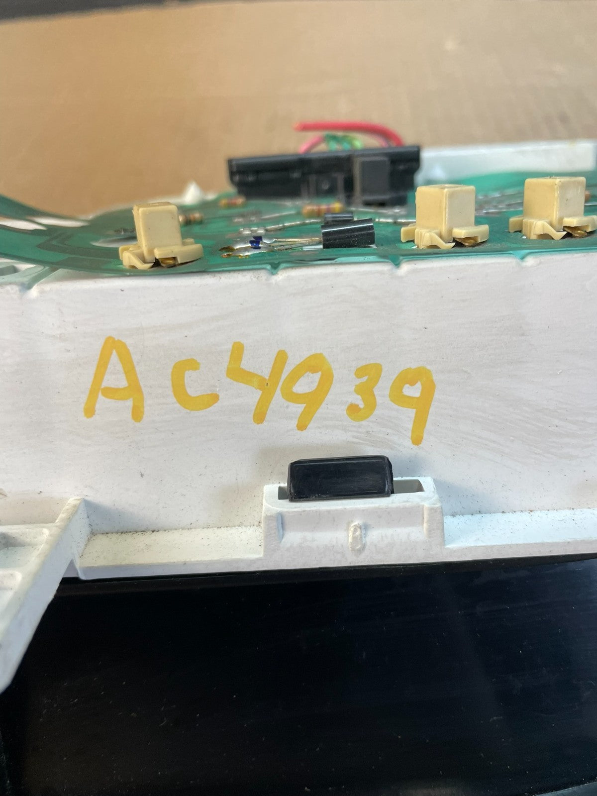 2001-2002 Ford Econoline E250 E350 Van Speedometer Instrument Cluster AC4939 DG10