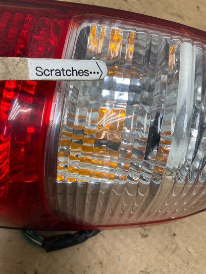 2001 to 2002 Toyota 4Runner Right Passenger RH Side Tail Light AB4820 DW3