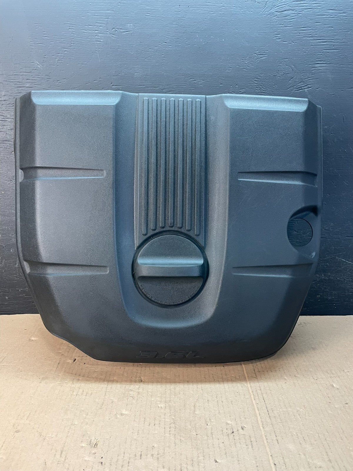 2012 to 2014 Jeep grand Cherokee 3.6L Engine Cover AD8443 DG0