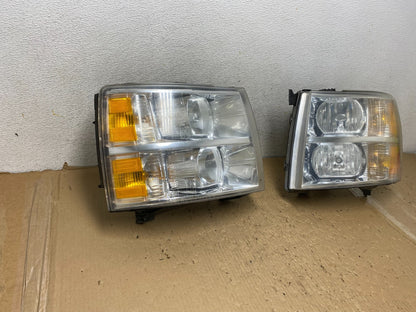 2007 to 2014 Chevrolet Silverado Left+Right Side Black Headlights AH2881 DW1