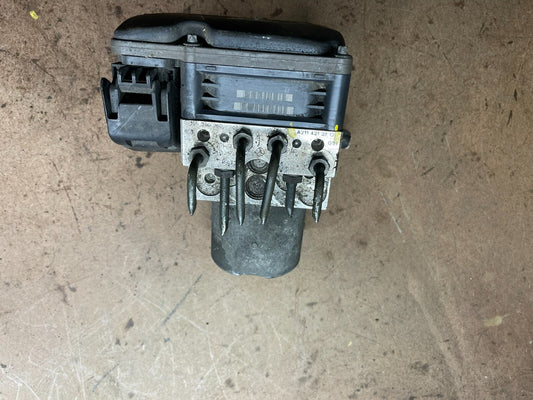 2007 to 2011 Mercedes E350 ABS Anti Lock Brake Pump j1975 DG0