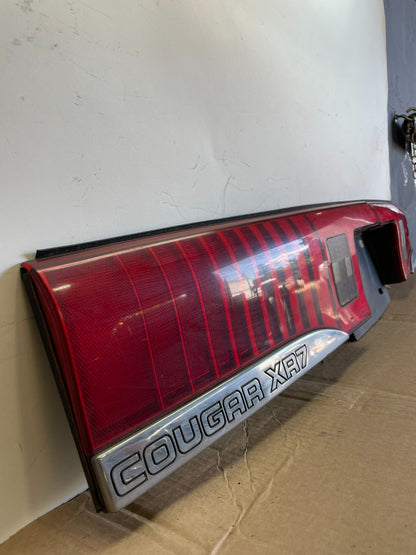 1994 Mercury Cougar XR7 Rear Trunk Center Tailgate Tail Light Panel AG3156 DG2