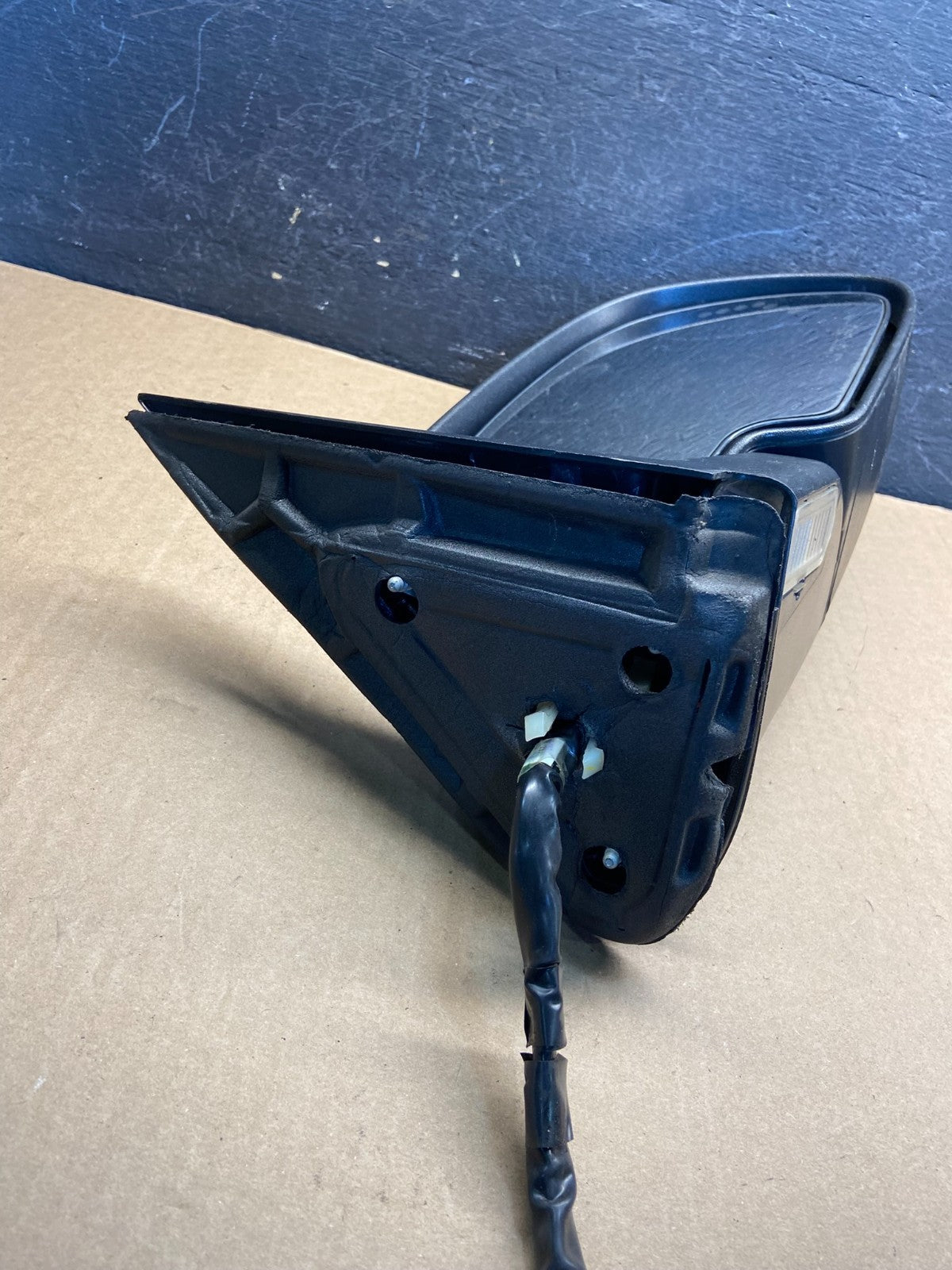 2003-2006 Chevrolet Tahoe Right Passenger Turn Signal View Door Mirror AF9370 DG4