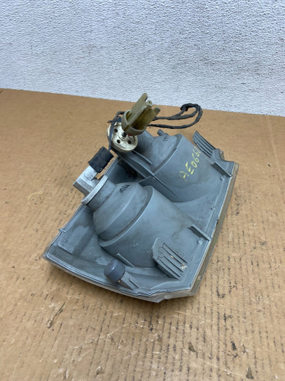 2003-2005 Land Rover Range Rover Right Passenger RH Turn Signal Light AE0668 DW6