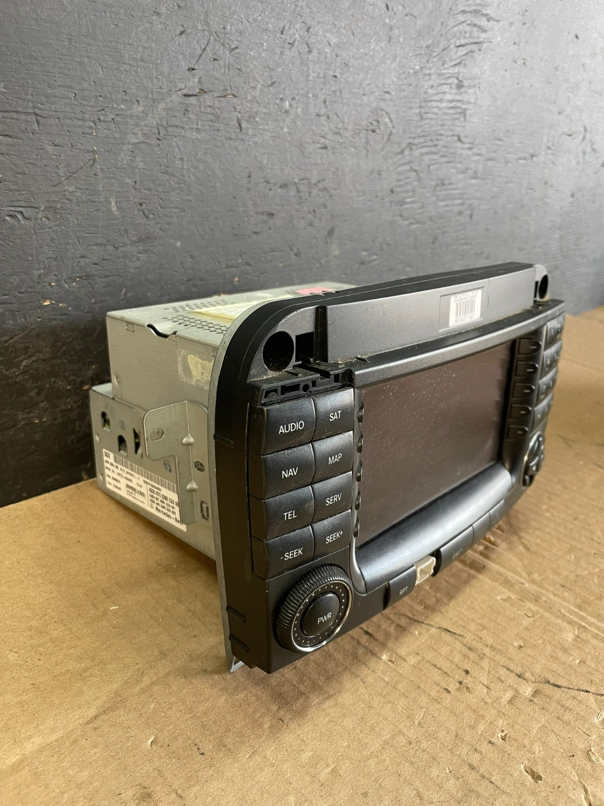 2004 2005 2006  Mercedes S430 S500 Radio Navigation Screen Display ac4888 DG1