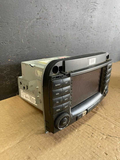 2004 2005 2006  Mercedes S430 S500 Radio Navigation Screen Display ac4888 DG1
