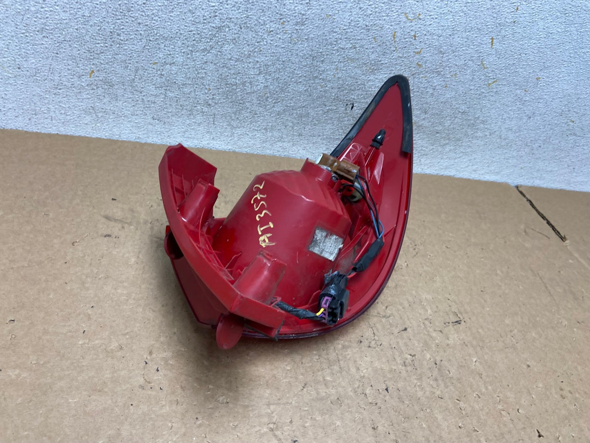 2009 2010 2011 2012 Chevrolet Traverse Left Driver LH Tail Light AI3572 LK5