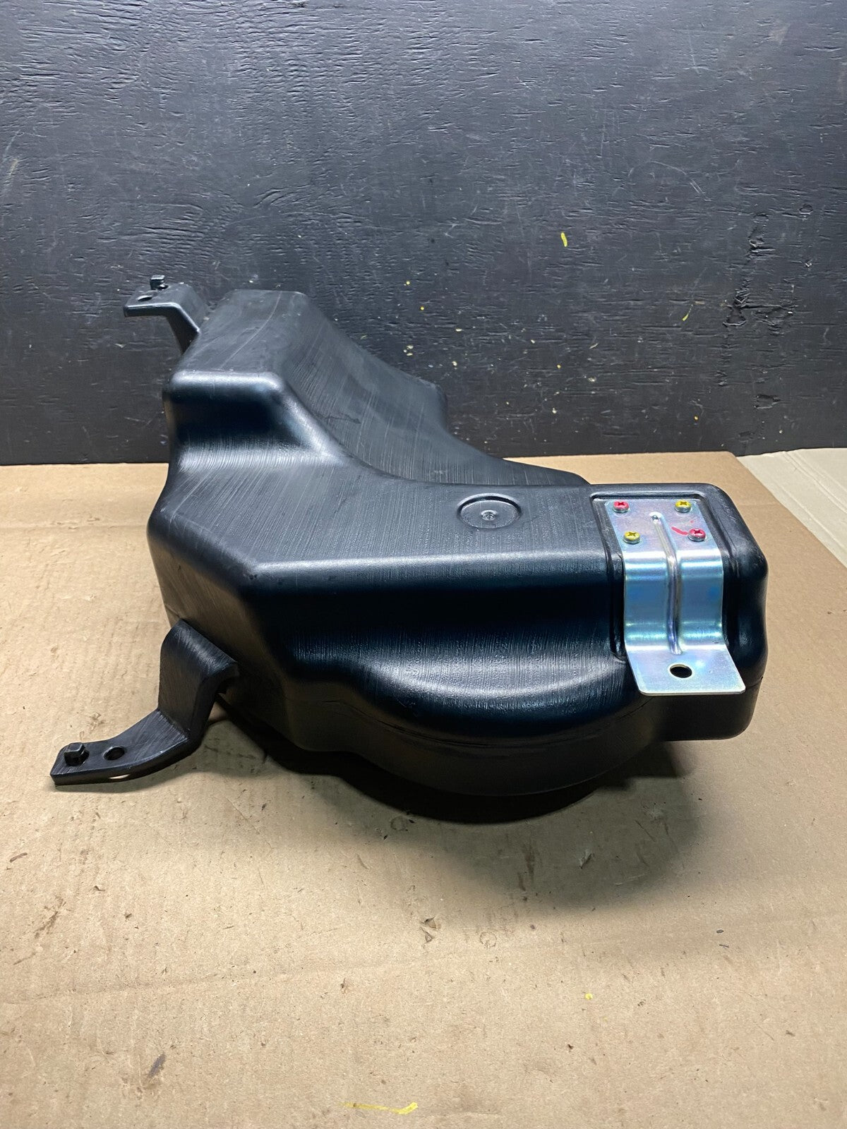 2010 to 2019 Lincoln MKT Subwoofer Speaker W/ Radio Audio Amplifier o6804 DG2