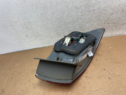 2006 2007 2008 Hyundai Sonata Right Passenger Rh Side Tail Light AI8448 LK5