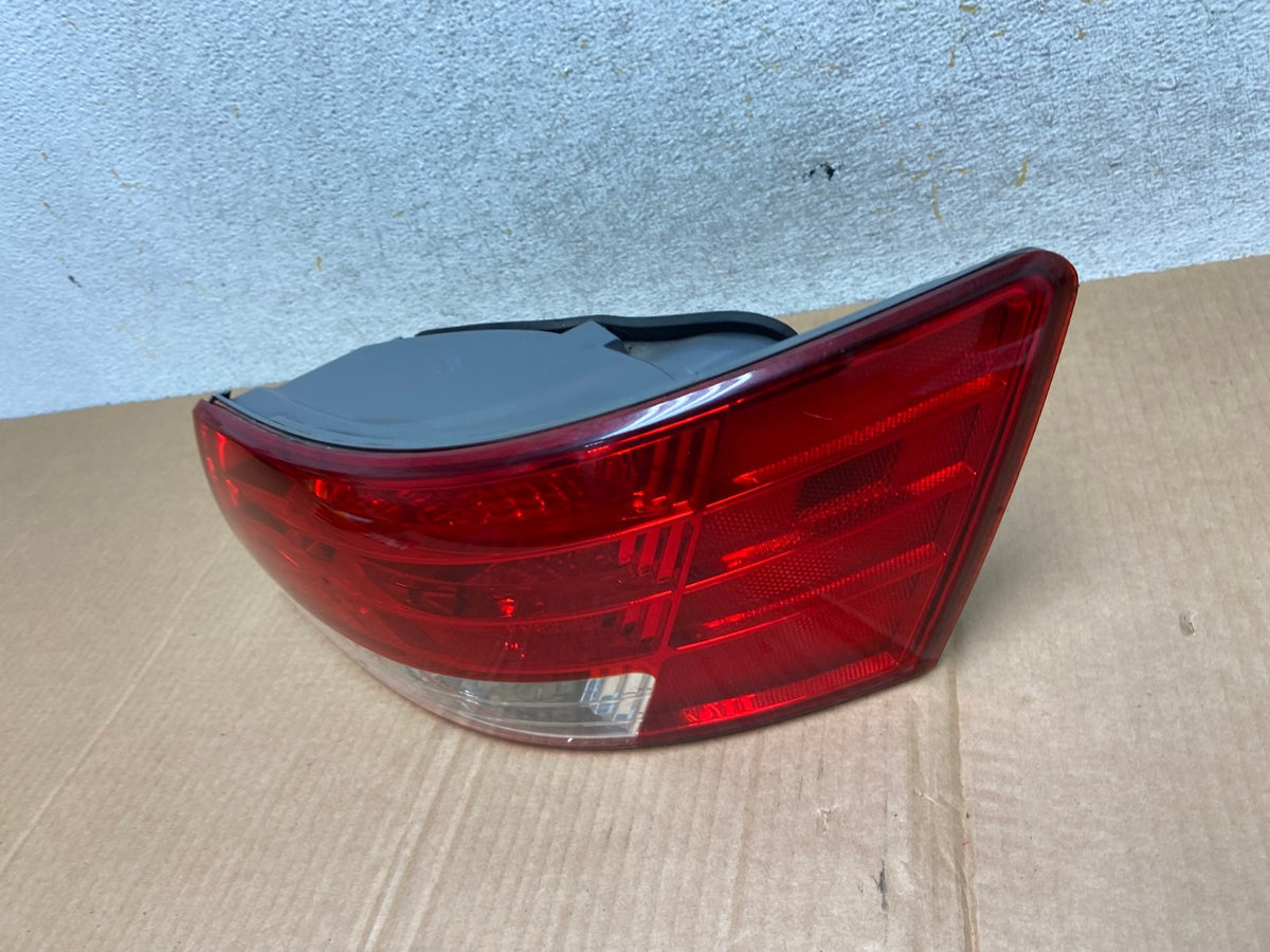 2006 2007 2008 Hyundai Sonata Right Passenger Rh Side Tail Light AI5678 LK1