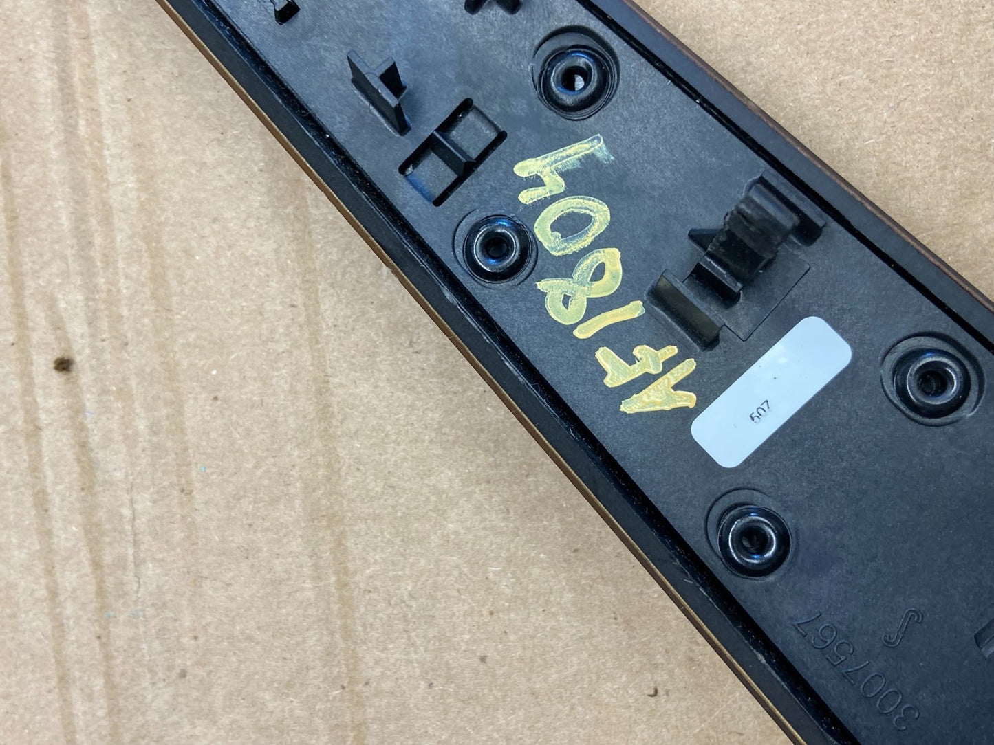 2008-2014 Mercedes Benz C Coupe W204 Cover Panel Center Air Vent AF1804 DG6