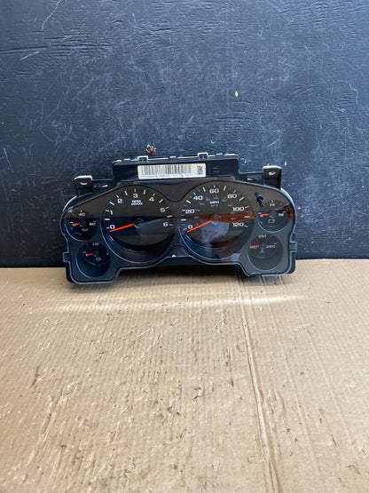 2007 to 2013 Chevrolet Silverado Suburban Cluster Gauge Speedometer AE4201 DG0