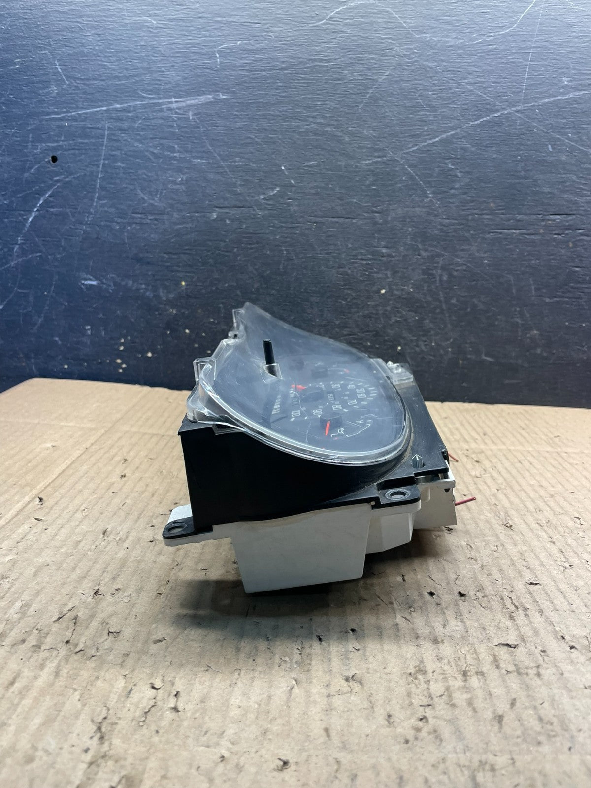 2001 - 2002 Ford Econoline E250 E350 Van Speedometer Instrument Cluster s2314 DG2