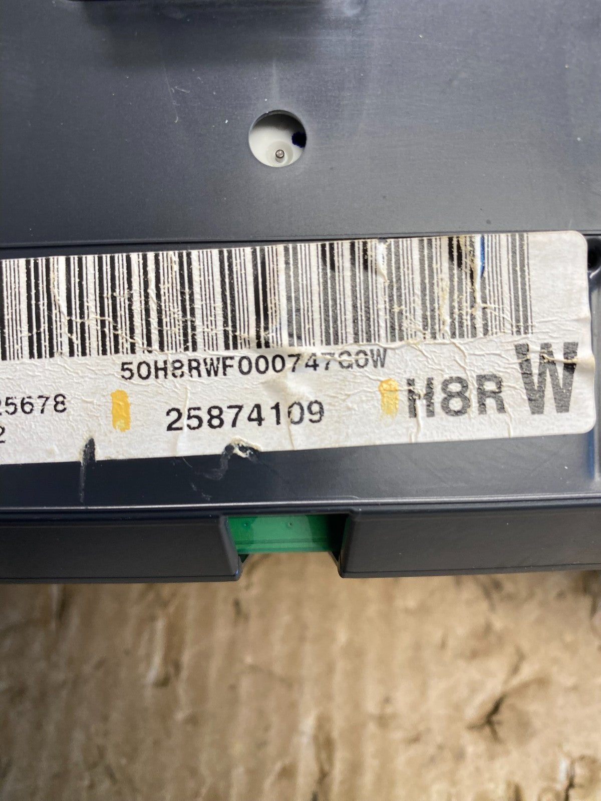 2008 to 2010 Chevrolet Express Speedometer Cluster Gauge AC9044 DW6