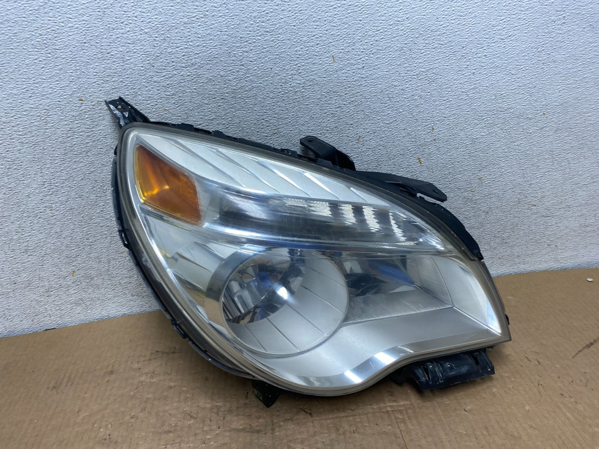 2010 - 2015 Chevrolet Equinox Halogen Headlight Right Passenger Side AI7920 DW0