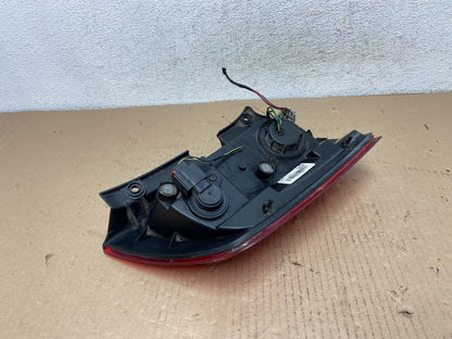 2004 to 2010 Infiniti Qx56 Right Passenger RH Side Tail Light AF3167 LK5