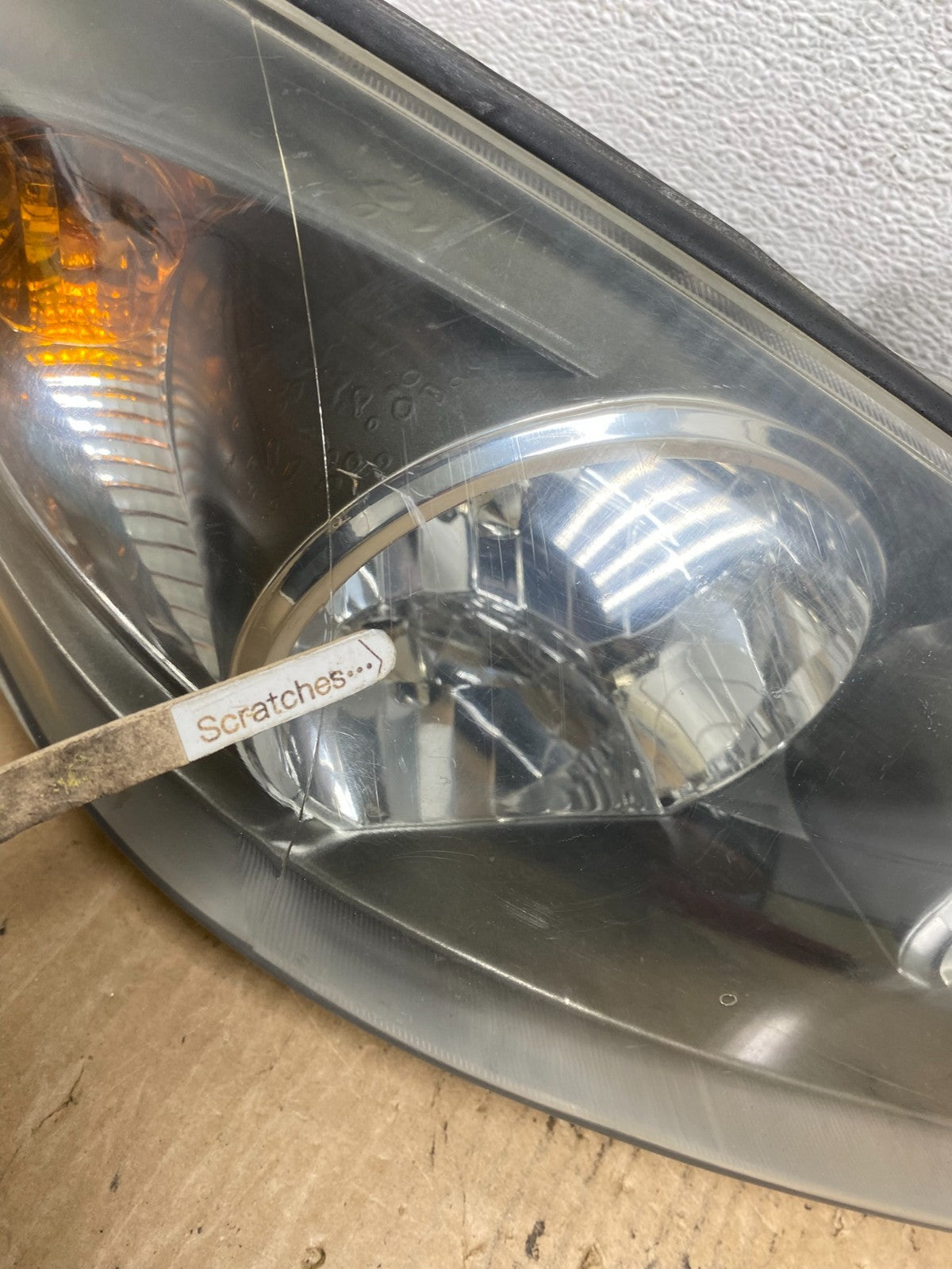 2002 2003 2004 Toyota Camry Left+Right Set Side Halogen Headlights AG2367 DW3