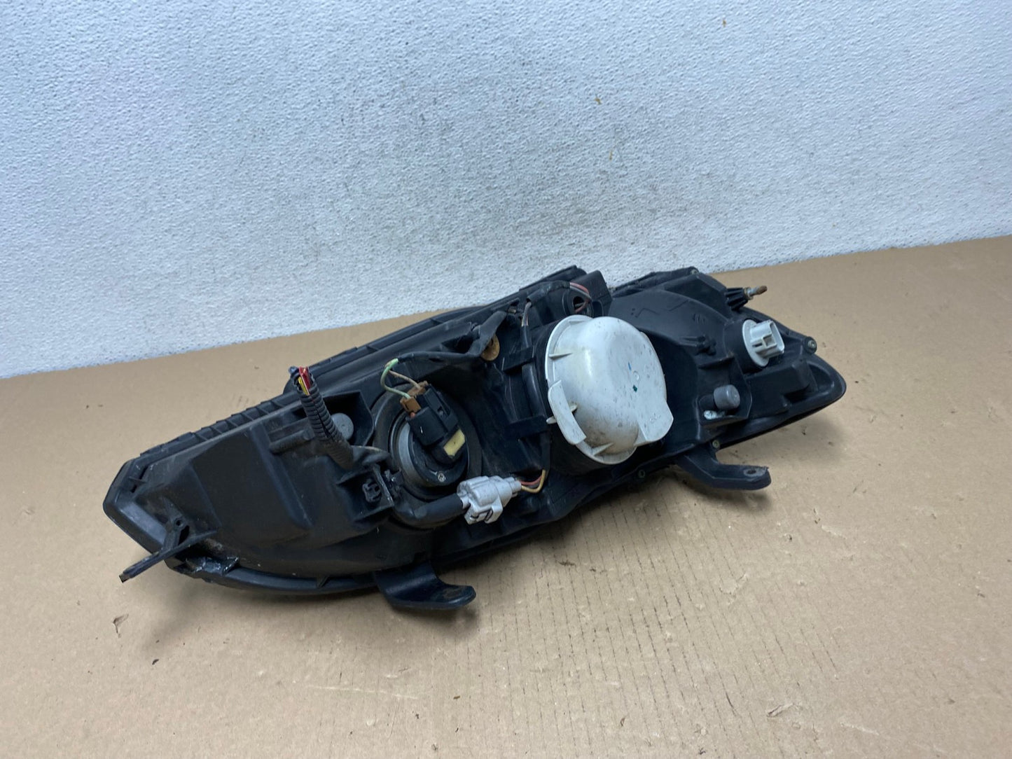2006 to 2007 Subaru Legacy Left Driver LH Side Headlight AF3112 LK6