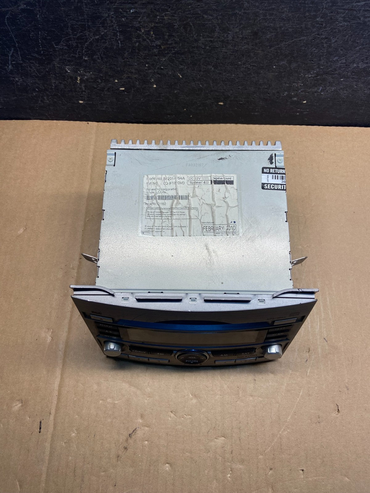 2010 to 2012 Subaru Legacy AM FM CD MP3 Radio Player af9452 DG3