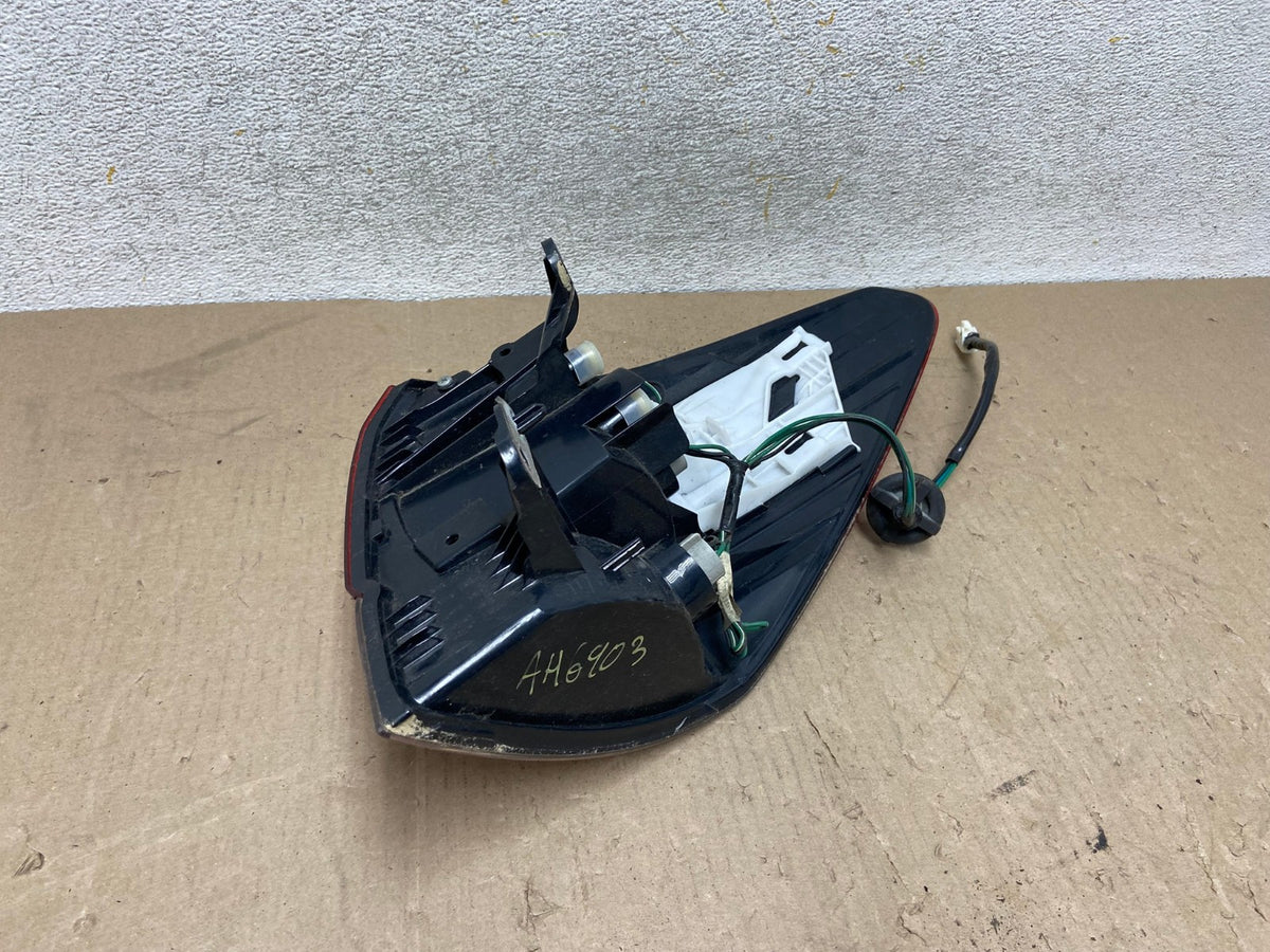 2010-2014 Subaru Outback Wagon Left Driver Lh Side Tail Light AH6903 LK5