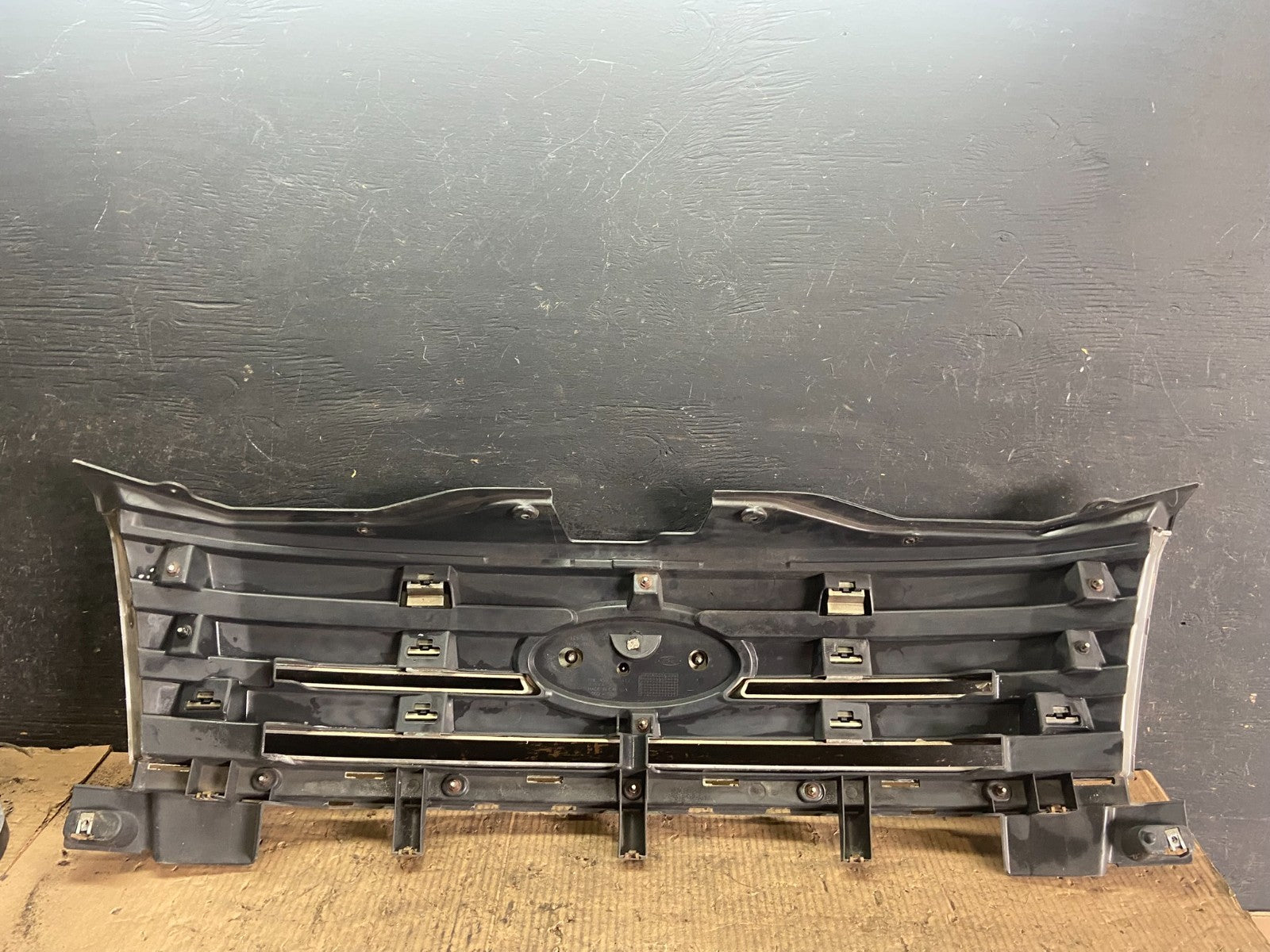 2007 2008 2009 2010 Ford Edge Front Upper Chrome Grill Grille Oem R7221 DG7
