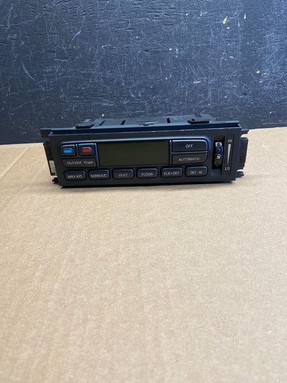 1998 to 2002 Ford Crown Victoria Marquis A/C Heater Climate Control ad2038 DG0