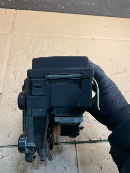 2005 Jeep Grand Cherokee BMC Body Module Power Fuse Box Relay W1415 DG3