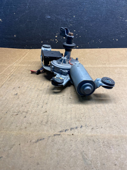 2004 to 2010 BMW X3 E83 Rear Windshield Wiper Motor OEM ab3788  DG2