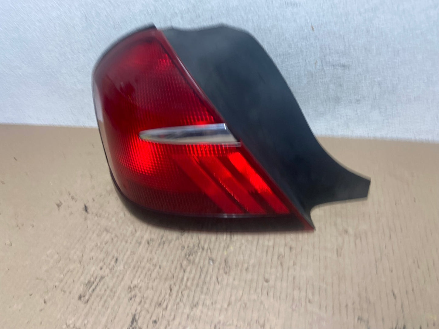 1998 - 2002 Mercury Grand Marquis Left Driver Lh Side Tail Light AF7042 LK1