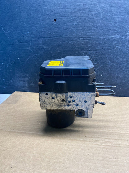 2004 - 2006 Toyota Sienna ABS Brake Pump Anti Lock Module AF6722 DG2