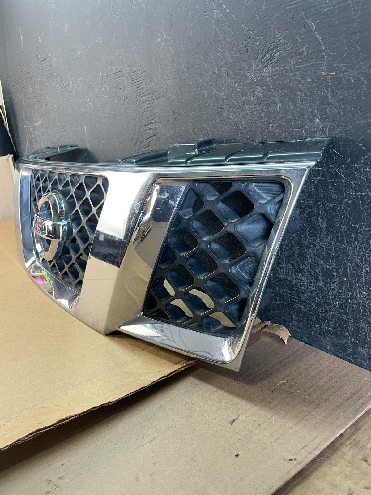 2005 2006 2007 Nissan Pathfinder Chrome Front Upper Grill Grille ae0822 DG1