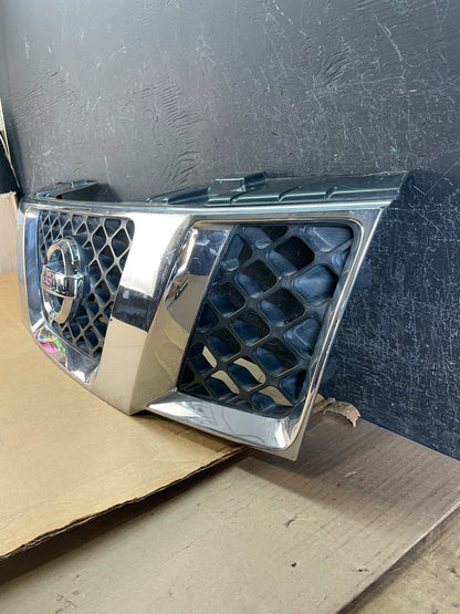 2005 2006 2007 Nissan Pathfinder Chrome Front Upper Grill Grille ae0822 DG1