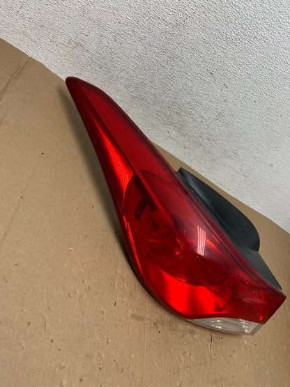 2011 2012 2013 Hyundai Elantra Sedan Left Driver Side Tail Light AD7743 LK2