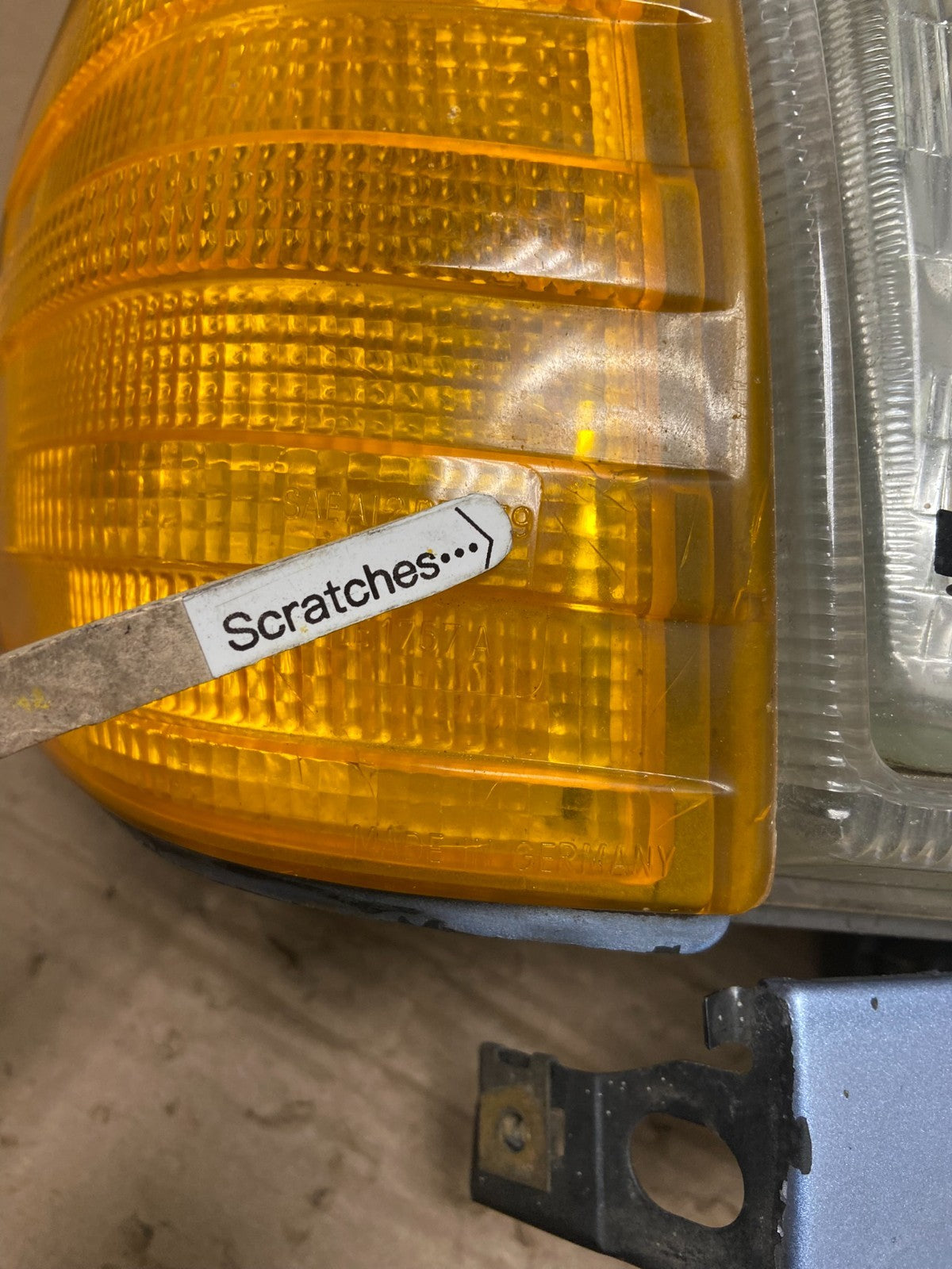 1986-1993 Mercedes S Class W126 Right Passenger Halogen Headlight AB1569 DG3