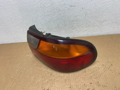1997 to 2003 Chevrolet Malibu Passenger Right RH Side Tail Light AD1145 LK1