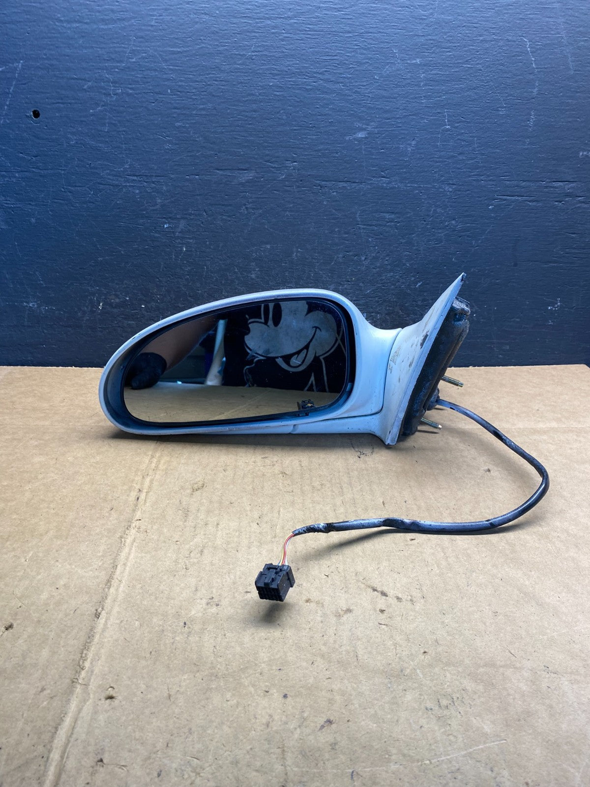 2000 to 2005 Buick LeSabre Left Driver LH Side Door View Mirror AD3719 DW5